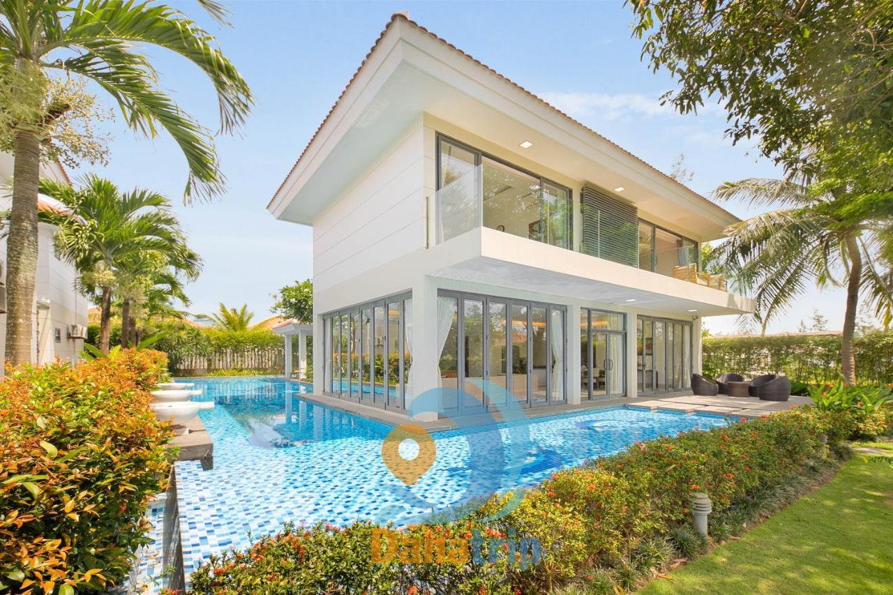 Deluxe Ocean Villa Along The Beach Da Nang Buitenkant foto