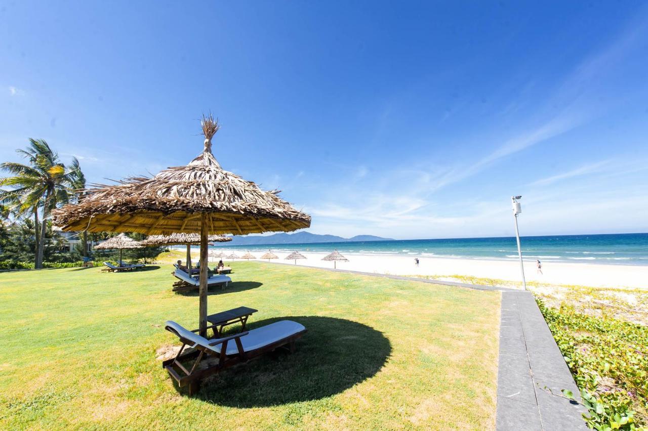 Deluxe Ocean Villa Along The Beach Da Nang Buitenkant foto