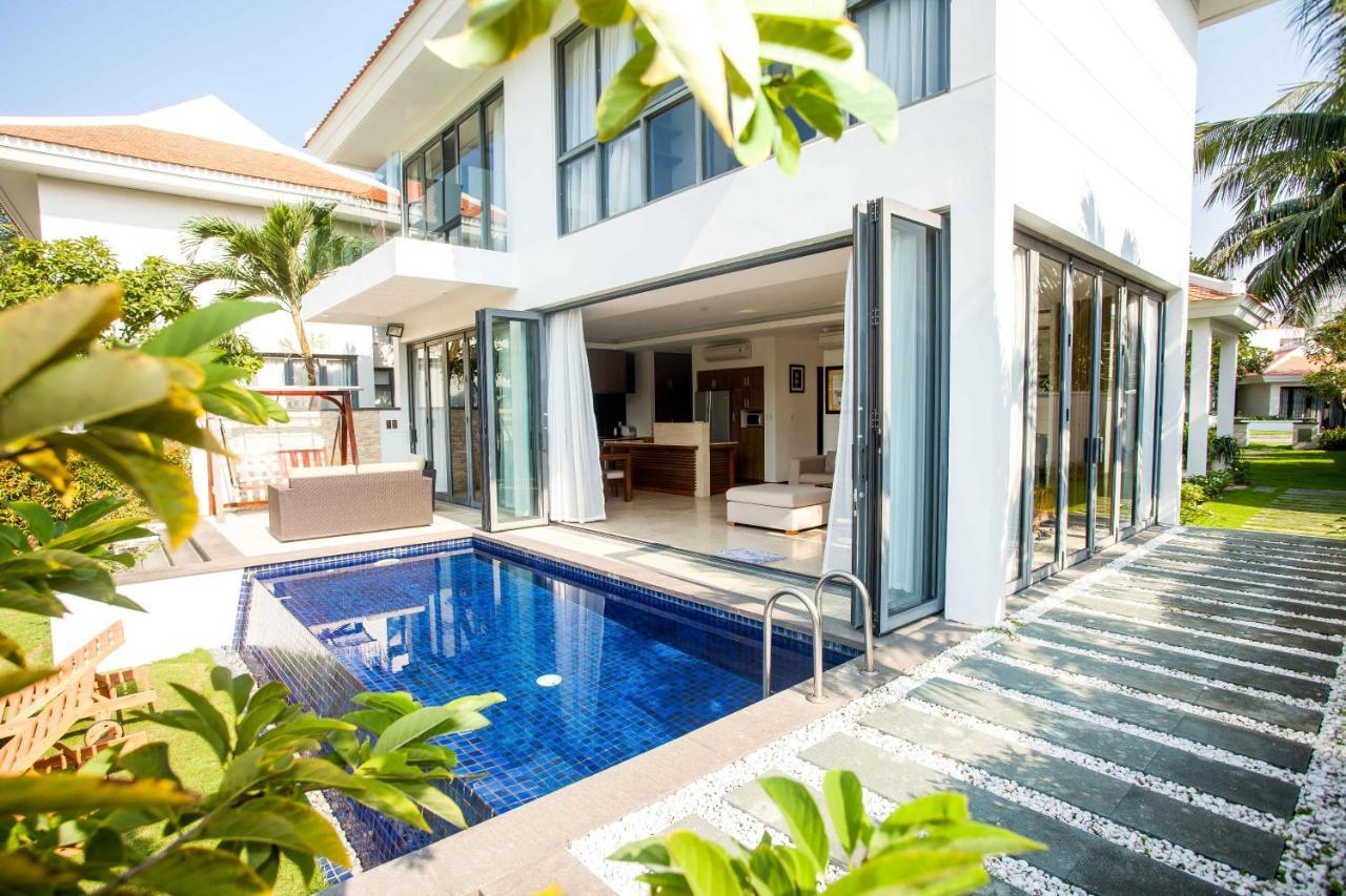 Deluxe Ocean Villa Along The Beach Da Nang Buitenkant foto